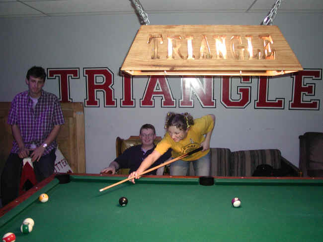 pool shark in action.JPG (1038205 bytes)